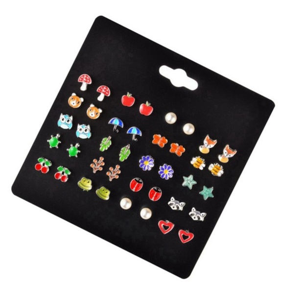 Girls Earrings 20 pairs - Picture 2 of 8